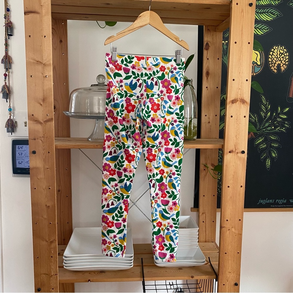 Mini Boden Colorful Floral Bird Print Fun Leggings 10 - Picture 3 of 12